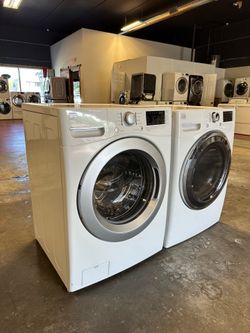 Kenmore stackable front load washer and dryer, everything works and very clean, the dryers were deeply cleaned and the washing machine was disinfected