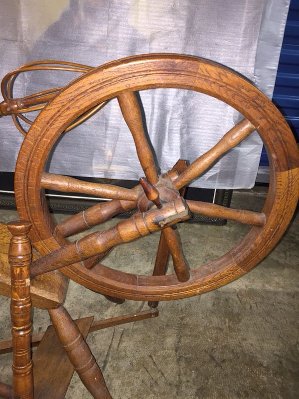Antique Spinners wheel