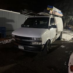 2000 Chevrolet Astro Cargo