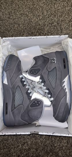 Jordan 5 Retro - ‘Wolf Grey (2026)’ Size 9 Worn Lightly