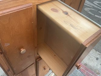 dresser