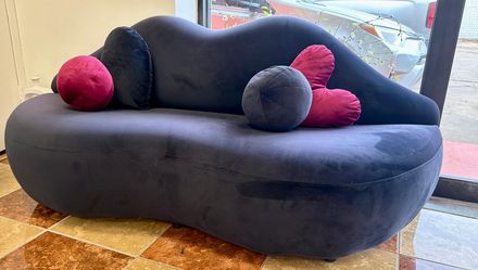 Black Velvet lips Sofa with Pillows super sale