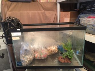 Fish aquarium and filter very new