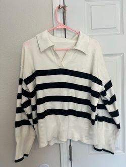 Lillusory collared sweater