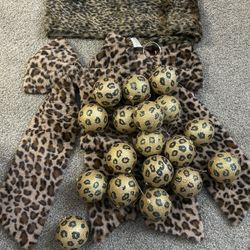 Leopard Christmas Christmas Decor