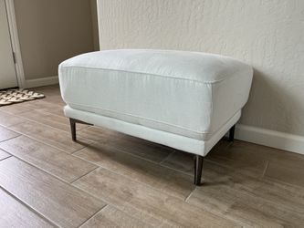Macys furniture white ottoman
