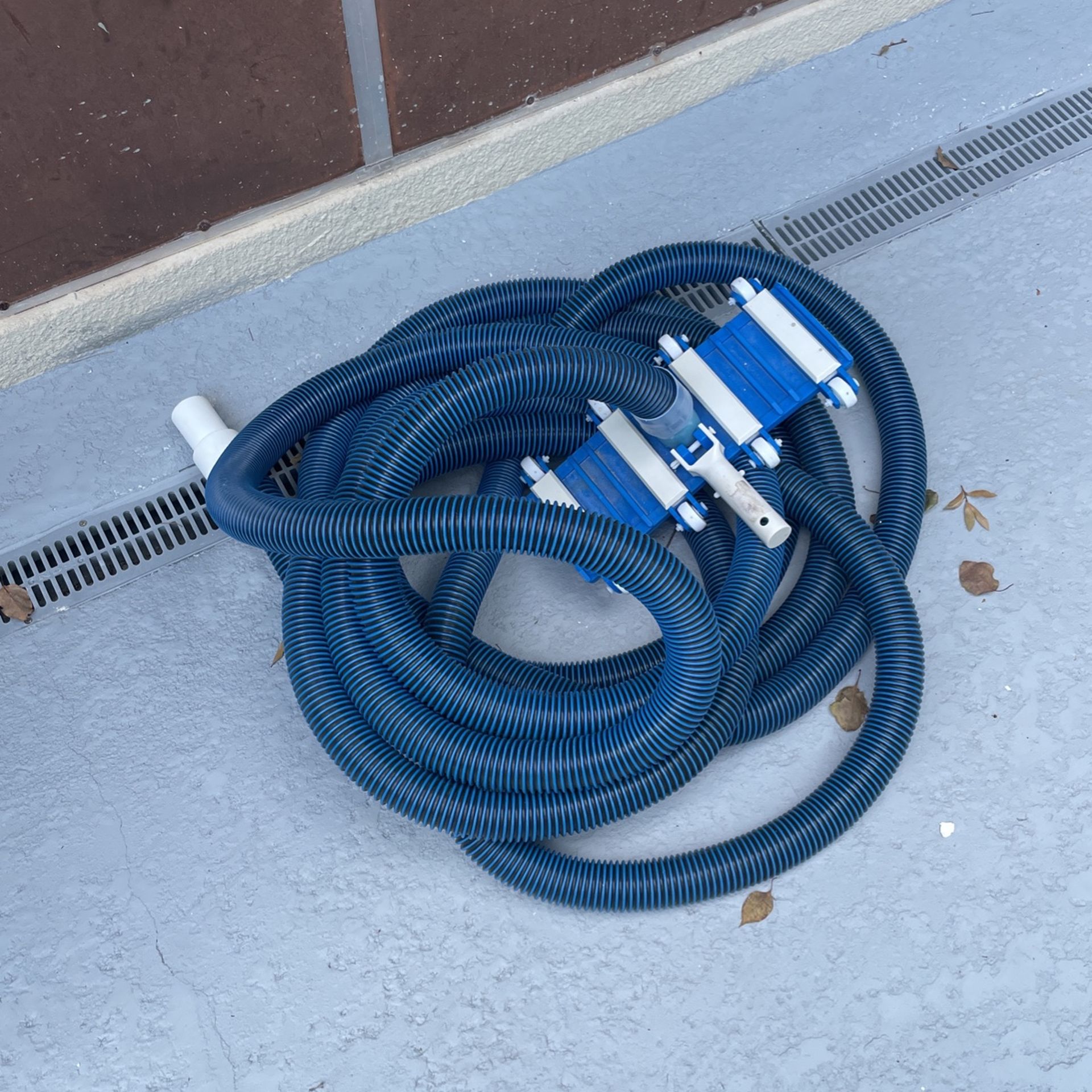 Pool Cleaner Hose With Attachment