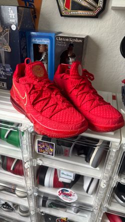 Lebron titan