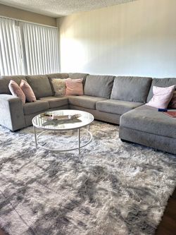 Modern Gray Sectional Sofa w Ottoman– Good Condition