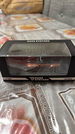 Mini Station 1:64 Scale Diecast Car