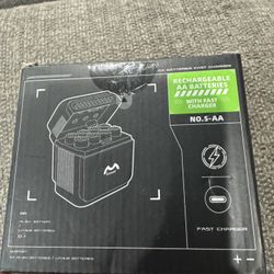 Rechargeable AA Batteries Lithium with Charger，8 Pack 1.5V 3600mWh Lithium Batteries AA for Outdoor Camera Remote Controls Flashlights Gamepad with US