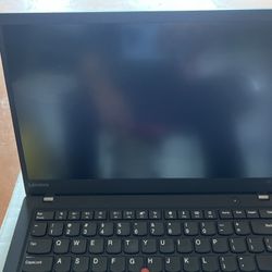 Lenovo Gen 5 X1 Carbon — Lightweight Laptop  — Needs Screen Repaired