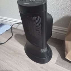 Honeywell Compact Ceramic Tower Heater
