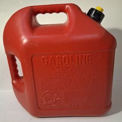 5 gallon gas can (POUR SPOUT MISSING) $10 FIRM