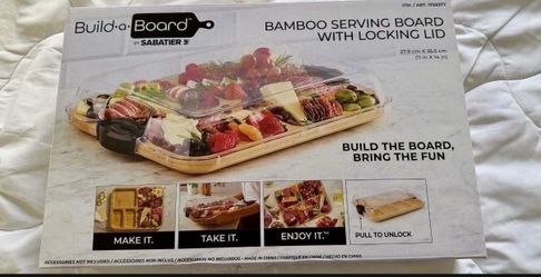 Serving Board With lid New - Pickup From Northridge area