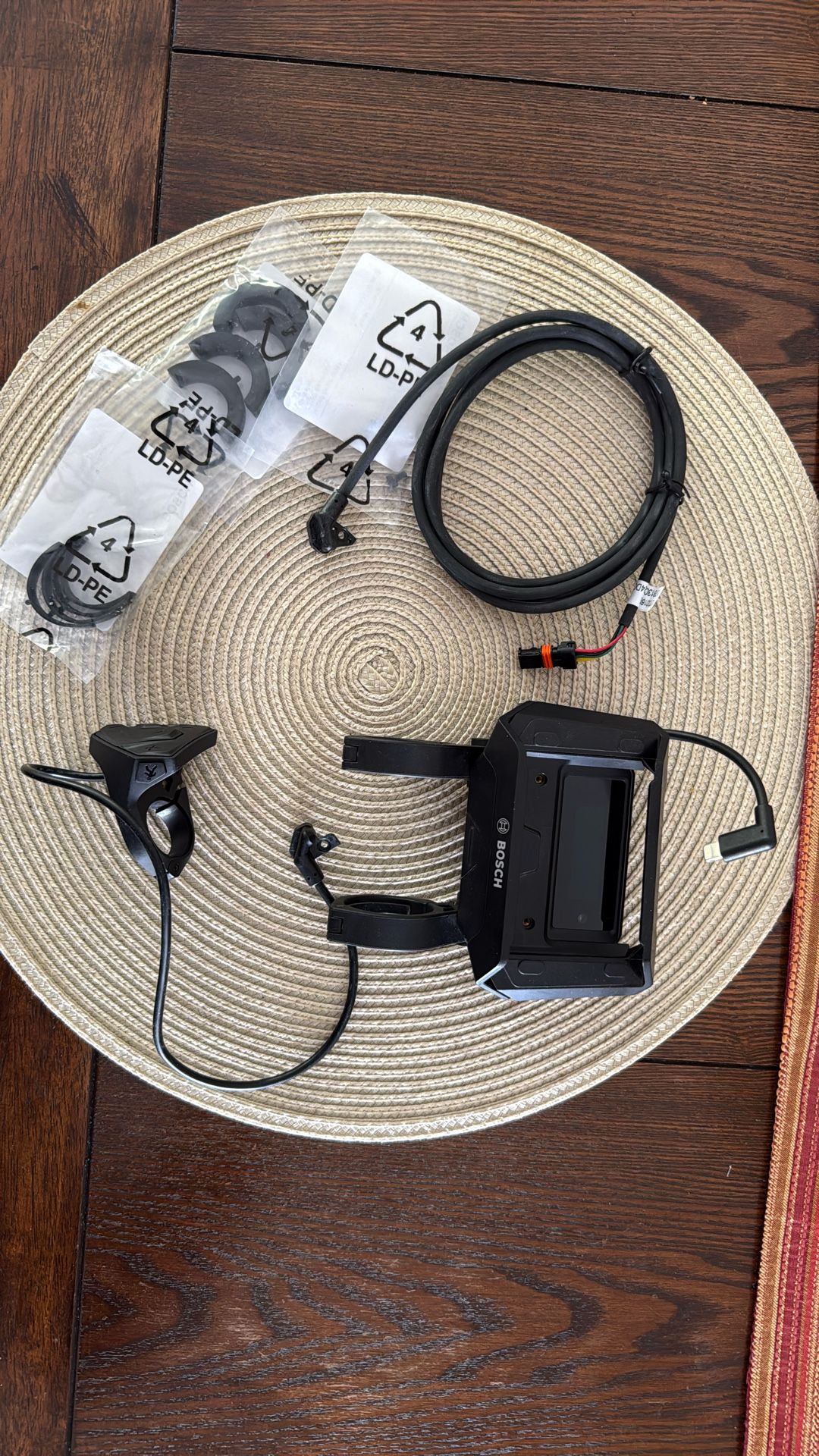 BOSCH SMART PHONE HUB
