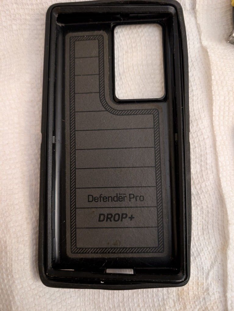 Defender Pro 6.5x3 1/8 Cell Phone Case