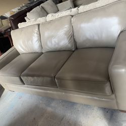 Leather Sofa - Sofa 