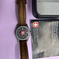 Wenger Sak Design Military Field Watch Women`s