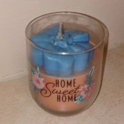 Handmade flower candle