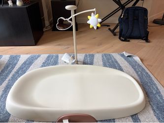 Skip hop changing pad