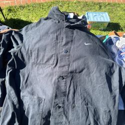 Hoodie 10$ Yard Sale Last Day 