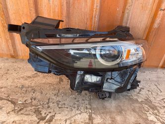 Headlight Mazda 3 full LED left driving side  2019-2021 OEM