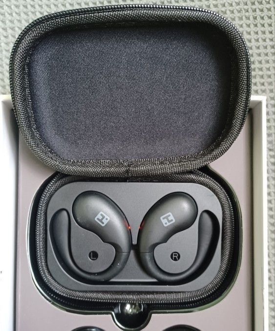 NEW True Wireless Earbuds
