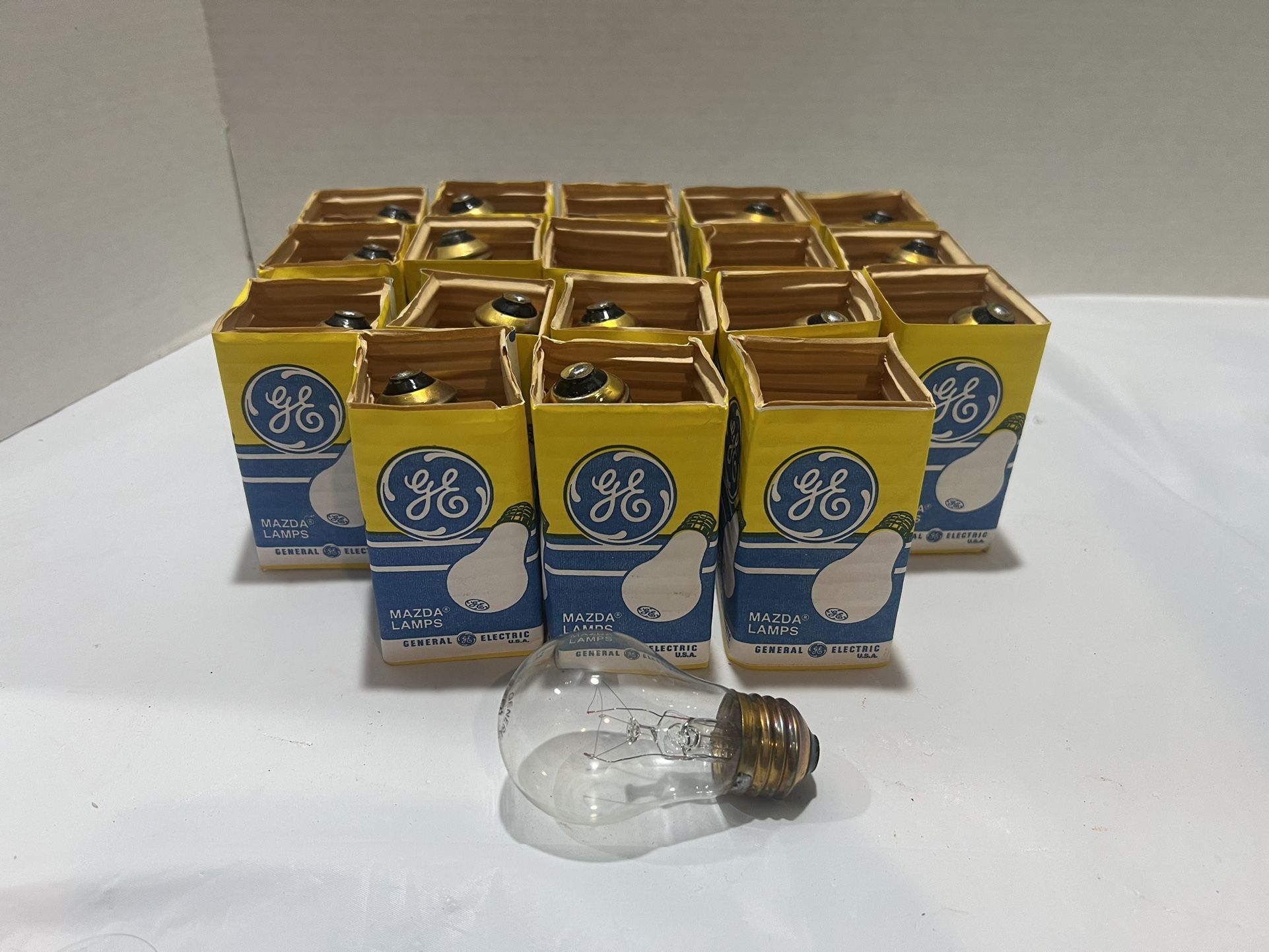 Lot of 18 Vintage GE General Electric 15W 130V Bulbs Mazda Lamps