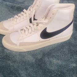 Nike Blazers  high top