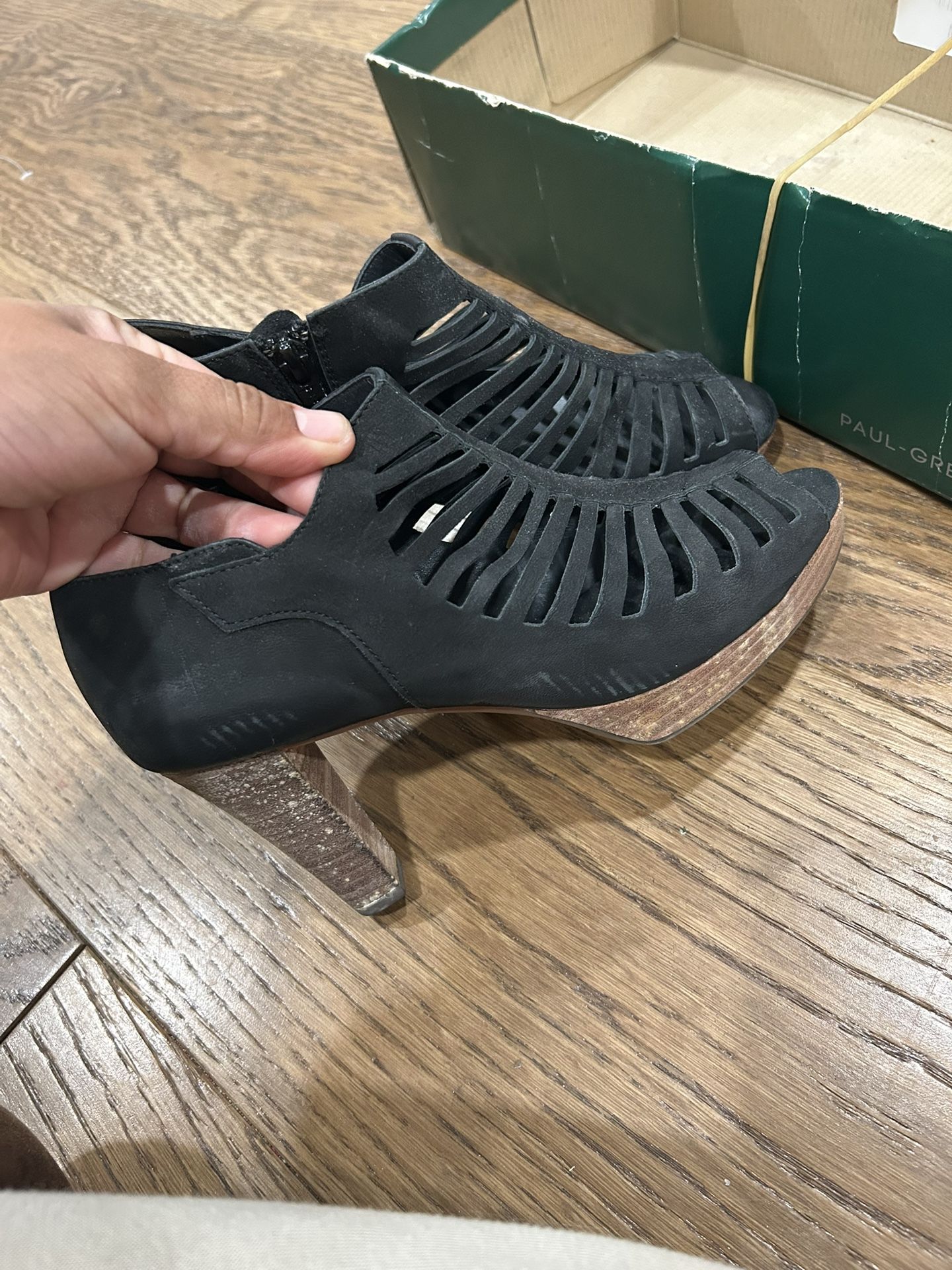 Paul Green Heels 4.5