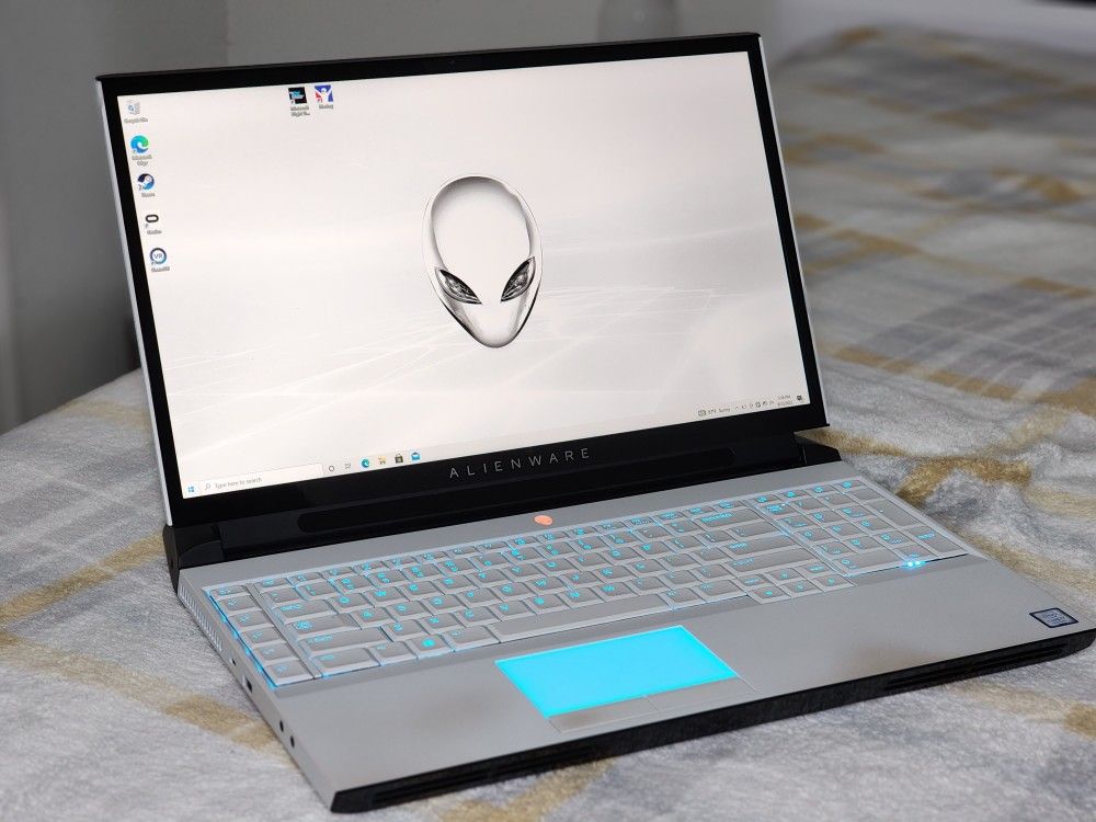 Gaming Laptop Alienware Area51m for Sale in Miami, FL OfferUp