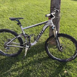 Giant Mountain Bike 
