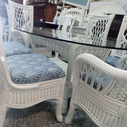 Nice Coastal Dining Set 