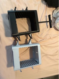 Console case holders