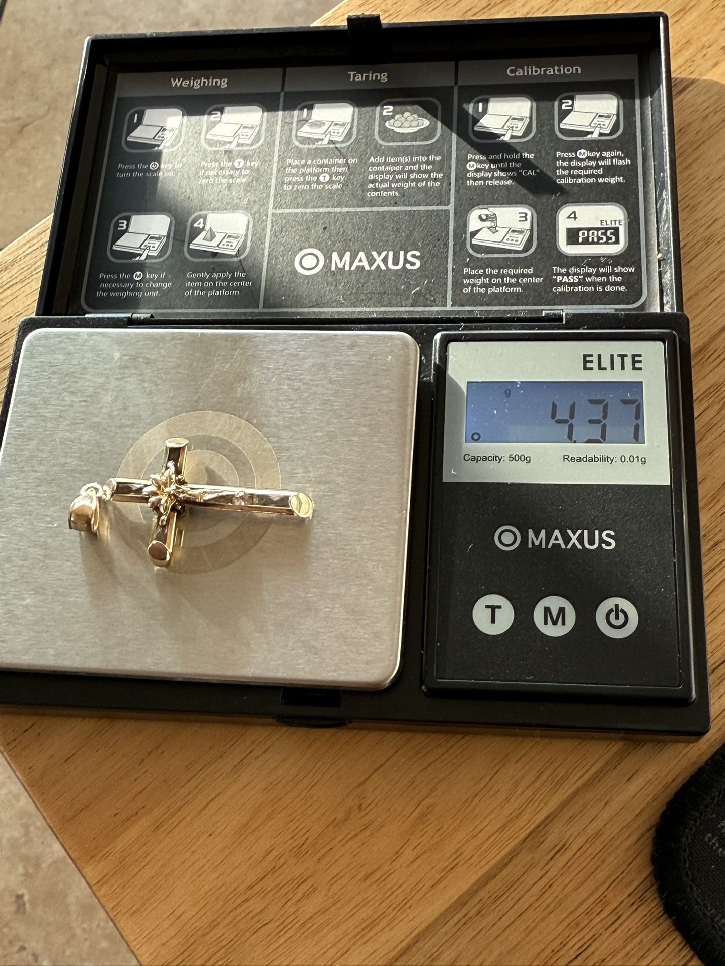 Real 14k Gold Pendant For Sale Or Swap To Iphone 14pro Max Or Iphone 15pro