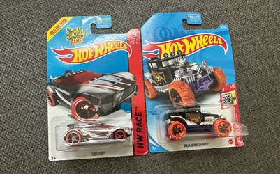 Hot Wheels TH  set
