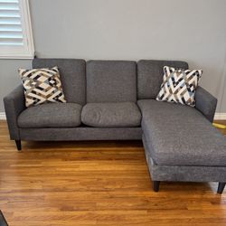 Couch With Chaise 