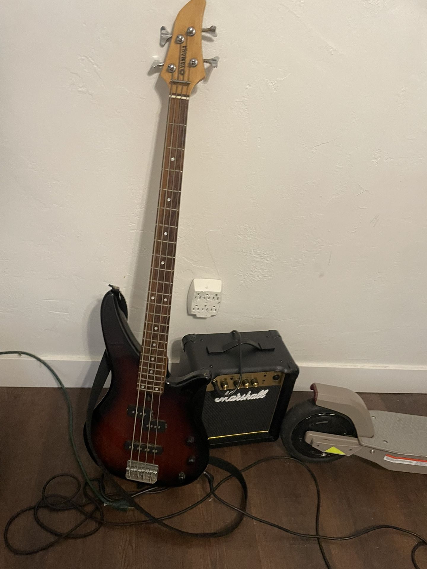 Bajo Electrico