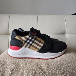 Burberry Runners Size 10 No box