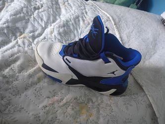Youth jordans