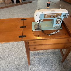 Antique Sewing machine 