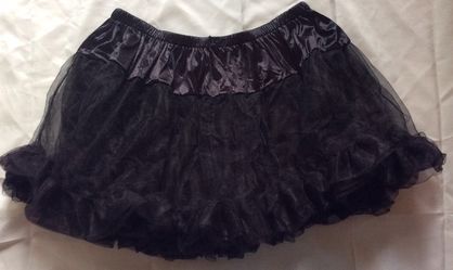 Ladies black a Tutu skirt-fits size 1X-3X