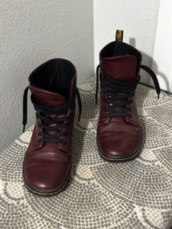Dr. Martens Leyton Oxblood Leather Boots – Women's Size 7 (EU 38)