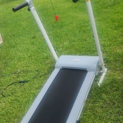 Foldable Treadmill  With LCD Monitor, Great Condition 