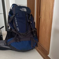 The north face Hiking Backpack 