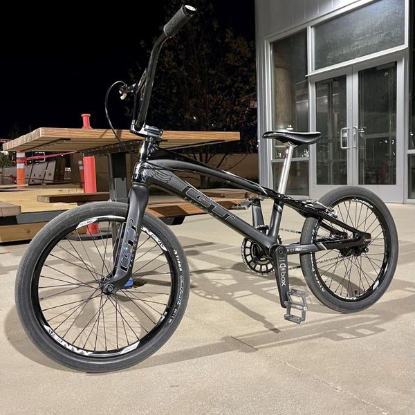 GT Carbon Fiber BMX Race Bike 20.5" for Sale in Chino, CA OfferUp