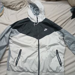 Nike Wind Breaker 