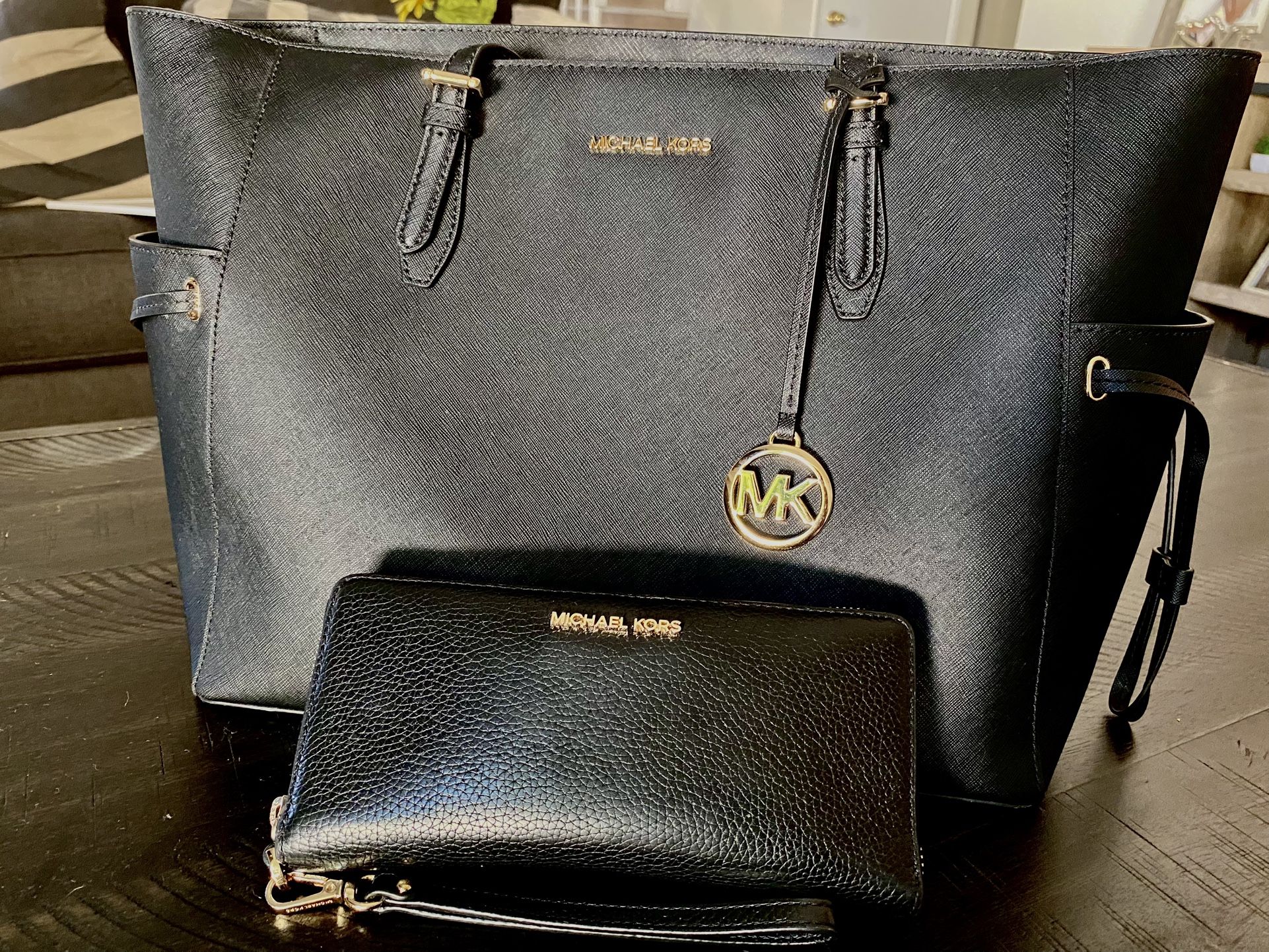 Michael Kors Bag And Wallet Combo