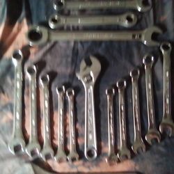 Set of Craftsman open end 3/8 7/16 half inch 9/16 5/8 SE and metric 11 mm 12 mm 13 mm 14 mm 15 mm and those Craftsman and I have some miscellaneous ha